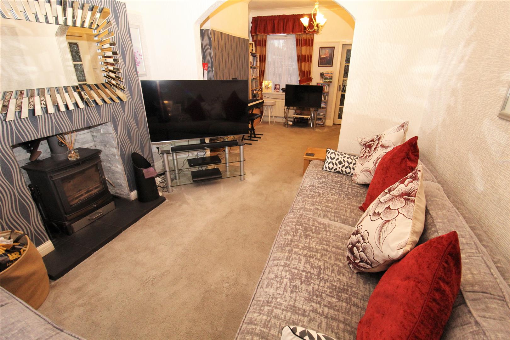 Property Details Estate Agents, Aintree, Liverpool Grosvenor